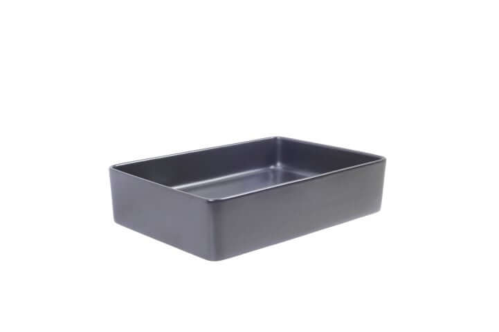 Rechthoekige wastafel van keramisch materiaal in zwart, ideaal voor moderne badkamers.