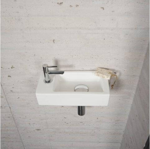 Mat Witte Fonteinset Wiesbaden Kleur Chroom (Kraangat Links)