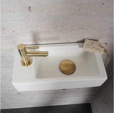 Matwitte Fonteinset Wiesbaden in Messing Goud (Kraangat Links)