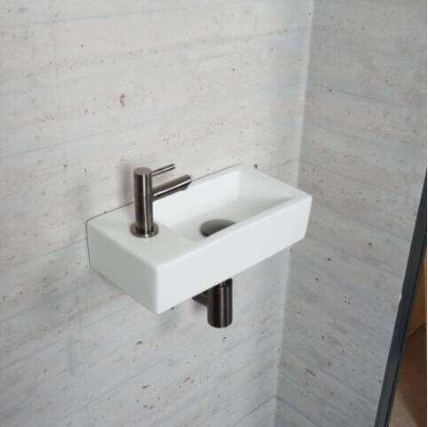 Carrara Marmer Look Fonteinset Wiesbaden in Gun Metal Kleur (Kraangat Links)
